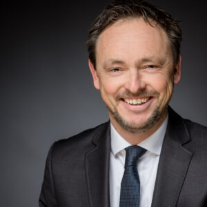 Dr. Stephan Kolschen